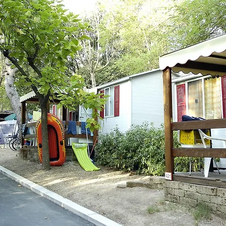 Garden Village Sirolo