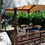 Garden Village Con Piscina, Riservata E Parcheggio Ferienpark 3*