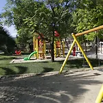 Ferienpark Garden Village Con Piscina, Riservata E Parcheggio Sirolo