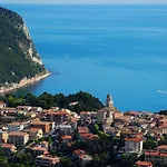 Garden Village Con Piscina, Riservata E Parcheggio Ferienpark