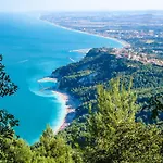 Garden Village Con Piscina, Riservata E Parcheggio Ferienpark 3*