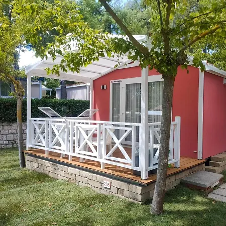 Garden Village Sirolo