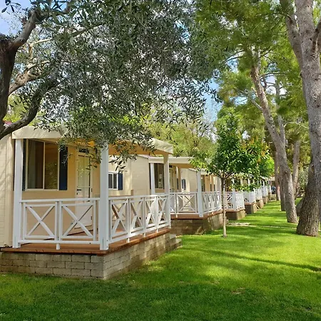 Garden Village 3* Sirolo