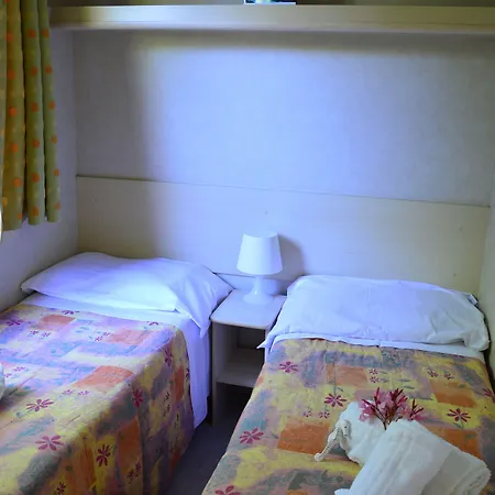 Garden Village Sirolo