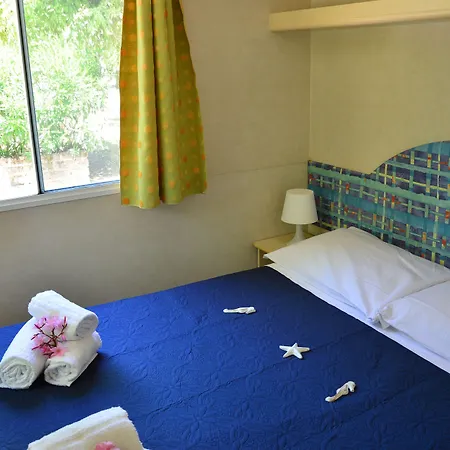 Garden Village Con Piscina, Riservata E Parcheggio Parco vacanze