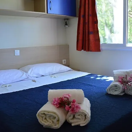 绿色花园村旅馆 假日公园 3*