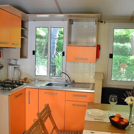 Garden Village 3* Sirolo