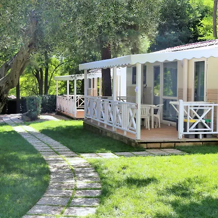 Garden Village Con Piscina, Riservata E Parcheggio 3* Sirolo