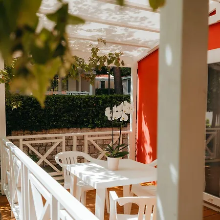 منتزه العطل Garden Village Con Piscina, Riservata E Parcheggio