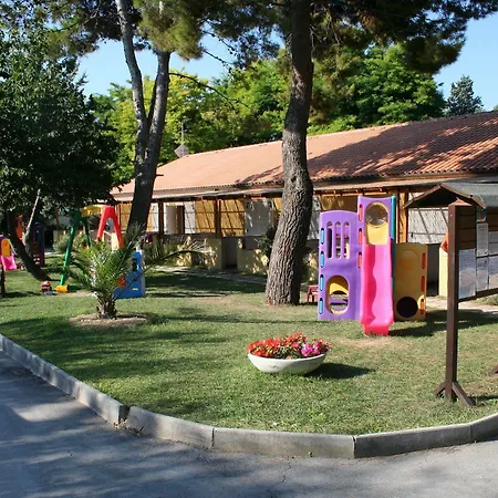 База отдыха Garden Village