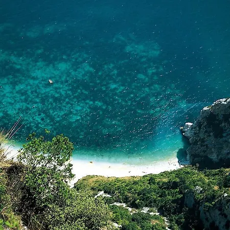 Garden Village Sirolo