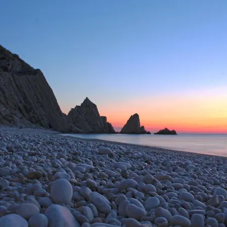 假日公园 绿色花园村旅馆 锡罗洛