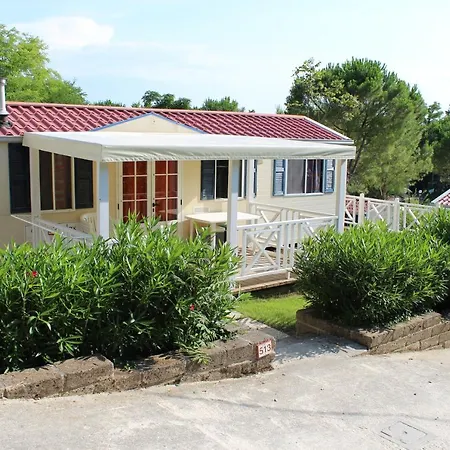 База отдыха Garden Village Сироло