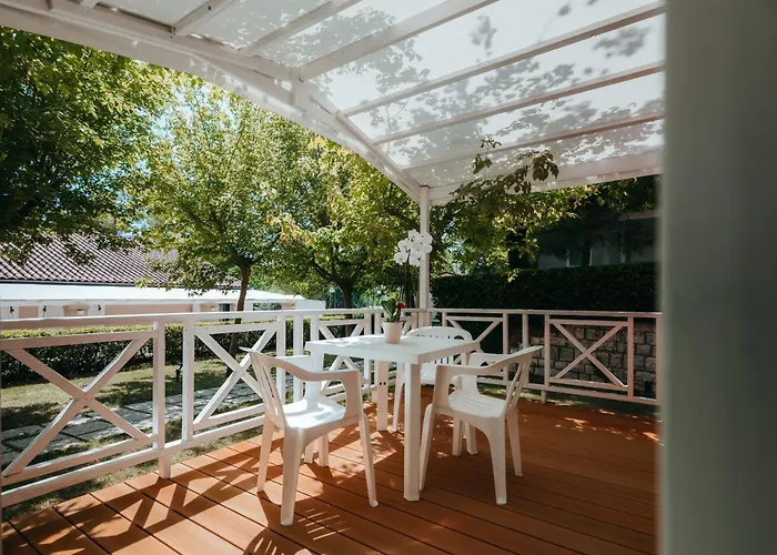 Garden Village Sirolo